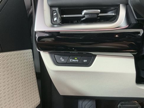 New 2026 BMW X1 xDrive28i w/ Convenience Package image 18