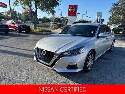 Certified 2022 Nissan Altima 2.5 S image 2