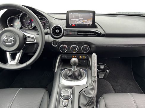 Used 2023 MAZDA MX-5 Miata Grand Touring RWD image 13