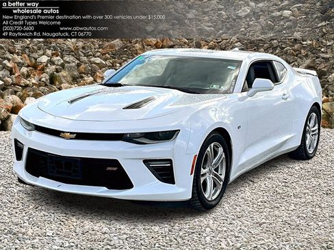 Used 2017 Chevrolet Camaro SS image 1