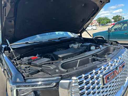 Used 2023 GMC Yukon Denali AWD/4WD image 50