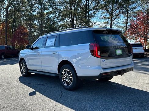 New 2025 Ford Expedition Max Active image 5