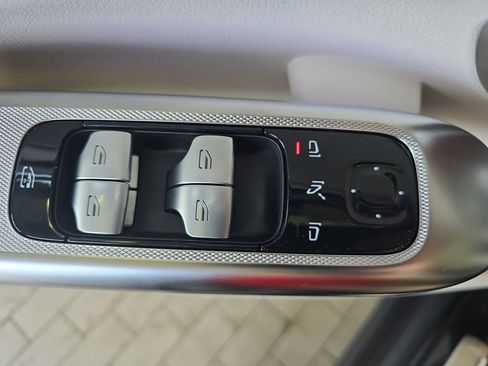 New 2026 Mercedes-Benz GLC 300 image 29