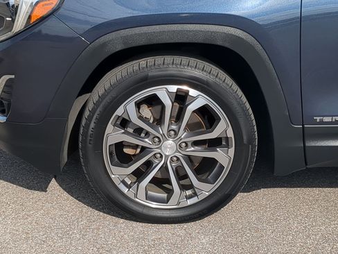 Used 2018 GMC Terrain SLT image 10