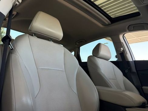 Certified 2023 Honda Accord Touring image 20