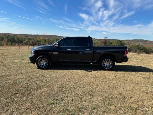 Used 2017 RAM 1500 Limited image 7