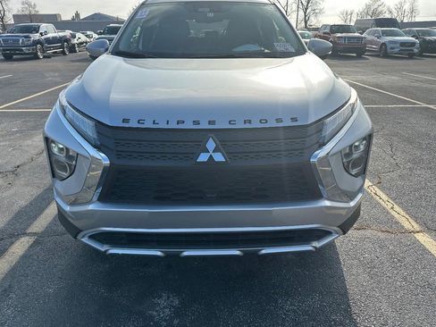 Used 2023 Mitsubishi Eclipse Cross SE image 6