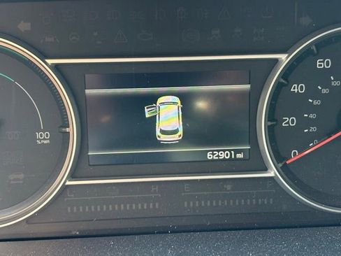 Used 2023 Kia Sorento EX image 12