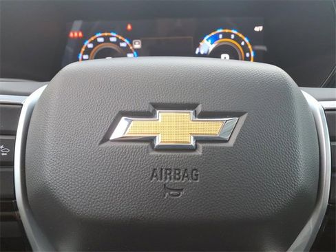 Used 2024 Chevrolet Colorado LT w/ LT Convenience Package III image 16