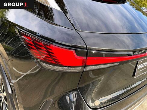 Certified 2025 Lexus RX 350 Premium Plus image 25