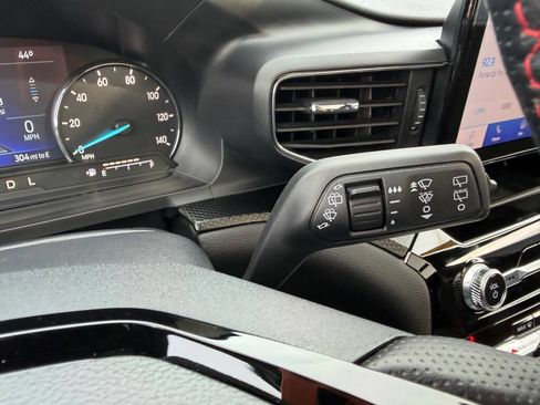 Used 2022 Ford Explorer ST-Line w/ Class IV Trailer Tow Package image 22