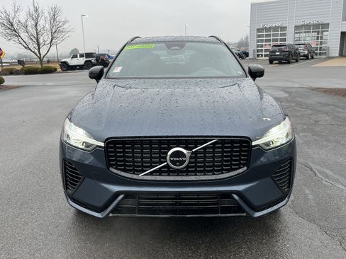 Used 2023 Volvo XC60 T8 Plus image 9