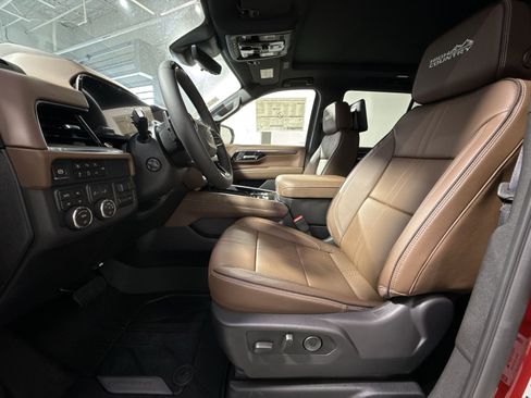 New 2026 Chevrolet Tahoe High Country AWD/4WD image 14