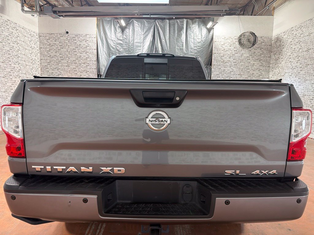 Used 2019 Nissan Titan SL w/ Chrome Package AWD/4WD image 6