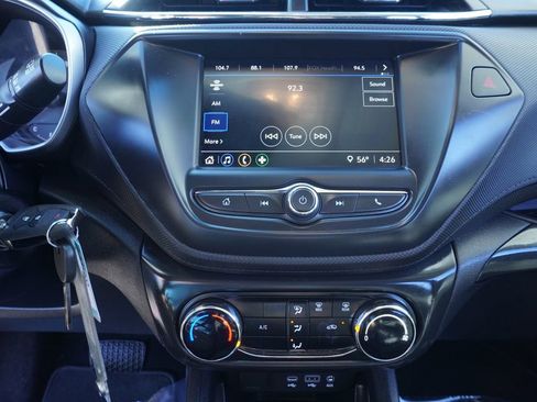 Used 2023 Chevrolet TrailBlazer LS image 19