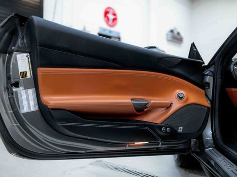 Used 2018 Ferrari 488 Spider image 40