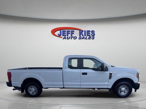 Used 2019 Ford F250 XL image 4