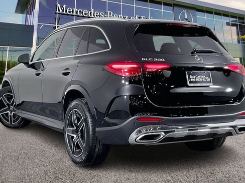 Used 2026 Mercedes-Benz GLC 300 4MATIC image 3