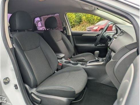 Used 2019 Nissan Sentra S FWD image 65