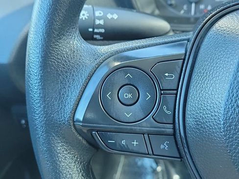 Used 2025 Toyota Corolla LE FWD image 24