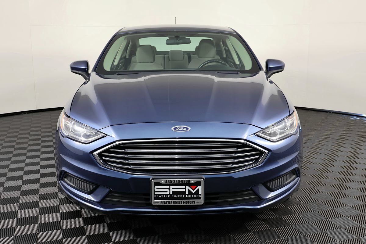 Used 2018 Ford Fusion S FWD image 4