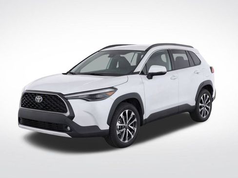 Used 2022 Toyota Corolla Cross XLE FWD image 2