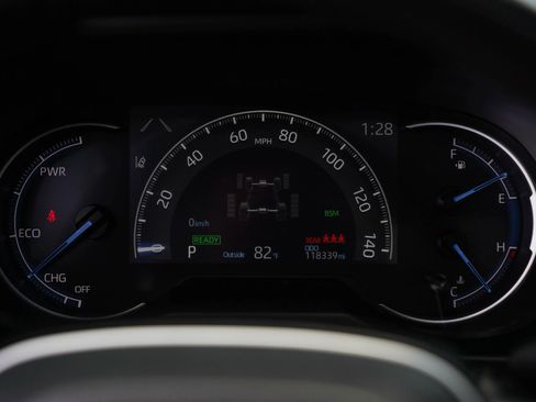 Used 2022 Toyota RAV4 XSE AWD/4WD image 16