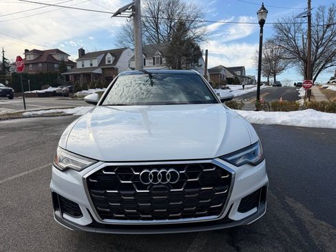 Used 2024 Audi A6 Premium Plus image 2