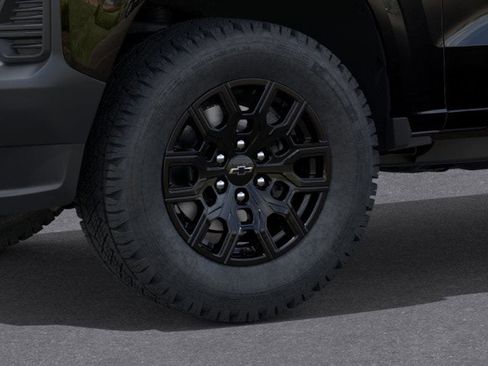 New 2026 Chevrolet Colorado W/T w/ WT Custom Package AWD/4WD image 9