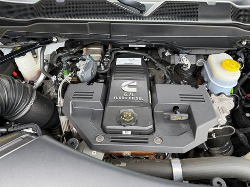 Used 2021 RAM 2500 Laramie AWD/4WD image 11