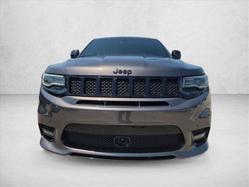 Used 2019 Jeep Grand Cherokee SRT w/ Trailer Tow Group IV AWD/4WD image 2