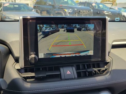 Used 2024 Toyota RAV4 LE AWD/4WD image 12