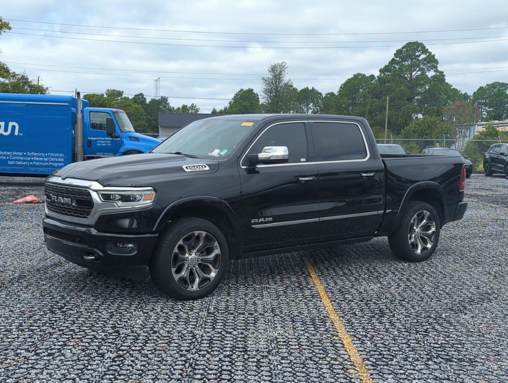 Used 2022 RAM 1500 Limited AWD/4WD image 1