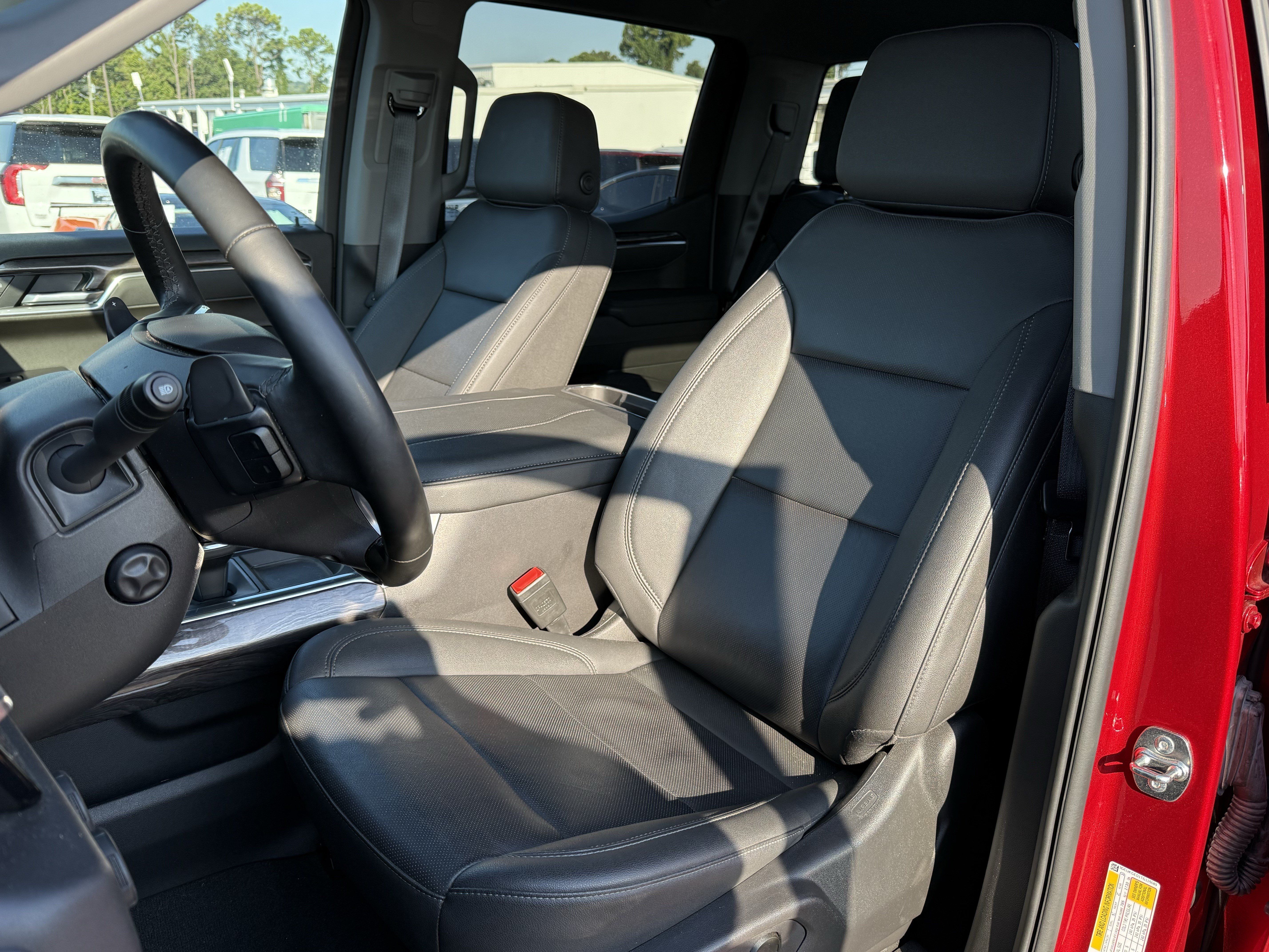 Used 2026 Chevrolet Silverado 1500 LTZ w/ Z71 Off-Road Package AWD/4WD image 7