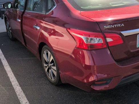 Used 2019 Nissan Sentra SL w/ Exterior Package FWD image 11