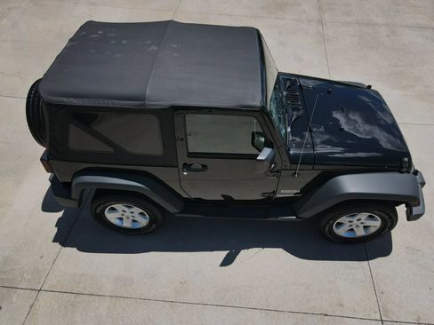 Used 2014 Jeep Wrangler Sport w/ Quick Order Package 24S AWD/4WD image 41
