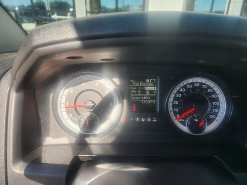 Used 2022 RAM 1500 Classic SLT image 15