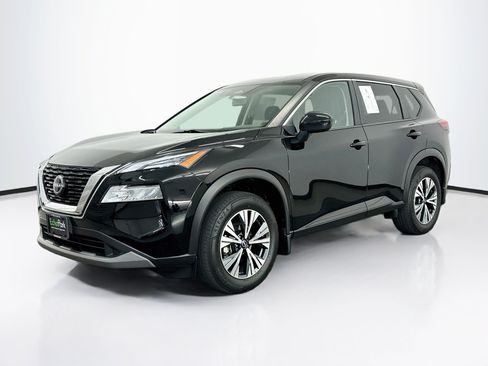 Used 2023 Nissan Rogue SV AWD/4WD image 3