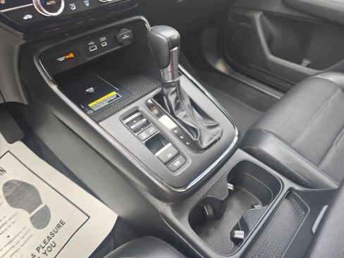 Used 2024 Honda CR-V EX-L image 24