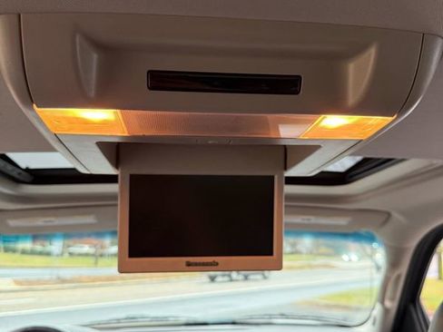 Used 2012 Chevrolet Avalanche LT image 15