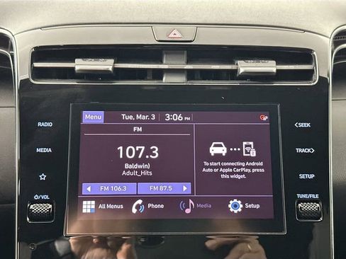 Used 2024 Hyundai Santa Cruz SEL image 11