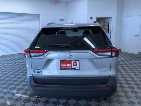 Used 2025 Toyota RAV4 XLE image 14