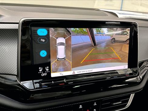 New 2026 Volkswagen Atlas Cross Sport SEL Premium R-Line image 20