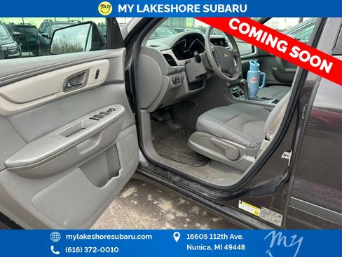 Used 2015 Chevrolet Traverse LS image 11