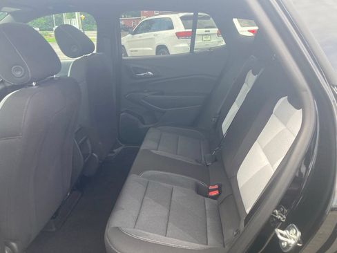 New 2026 Chevrolet Trax RS w/ Sunroof Package FWD image 20