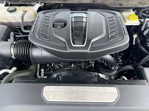 Used 2024 Jeep Grand Wagoneer L Series III w/ Quick Order Packagew 28T AWD/4WD image 27