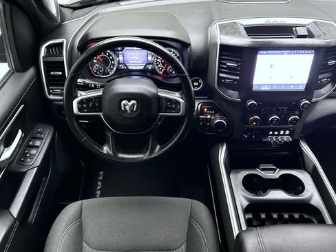 Used 2022 RAM 1500 Big Horn AWD/4WD image 14