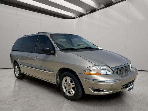 Used 2003 Ford Windstar SE image 7