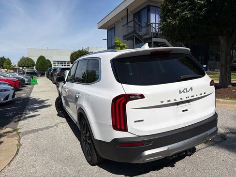Used 2022 Kia Telluride SX w/ SX Prestige Package AWD/4WD image 15