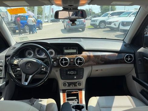 Used 2015 Mercedes-Benz GLK 350 2WD image 26